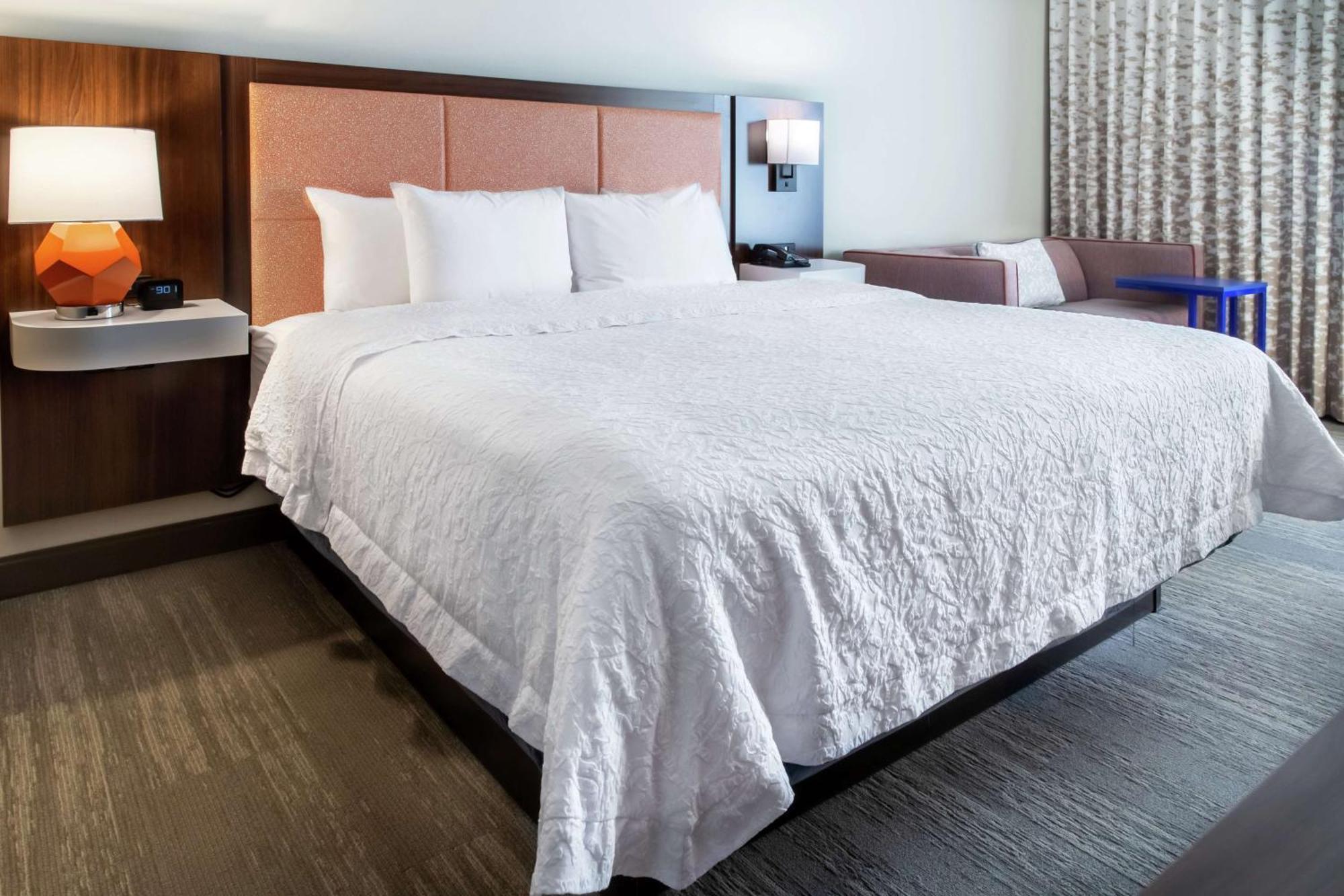 Hampton Inn Рокфорд Екстериор снимка