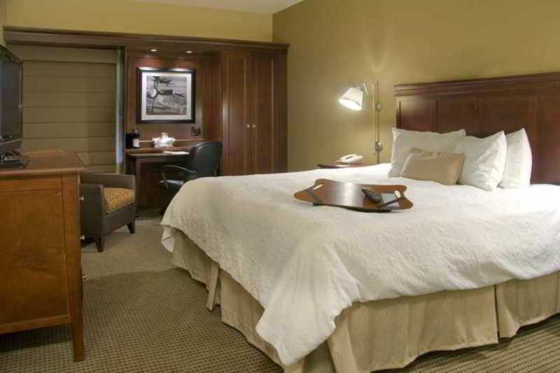 Hampton Inn Рокфорд Стая снимка